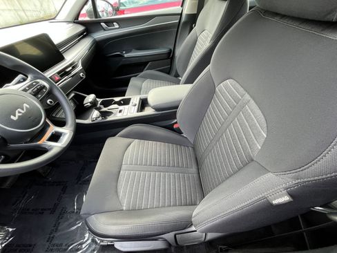 Used 2025 Kia K5 LXS FWD image 28