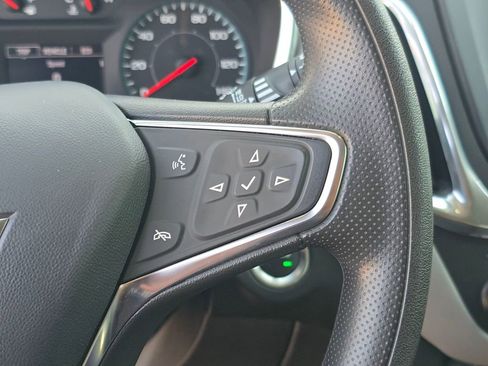 Used 2024 Chevrolet Equinox LS w/ Sport Edition image 14