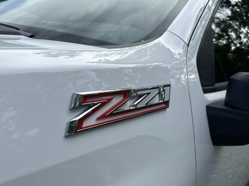 Used 2025 Chevrolet Silverado 2500 LT AWD/4WD image 8