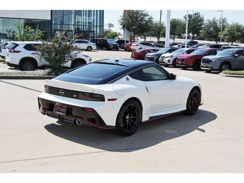 New 2027 Nissan Z Performance RWD image 6