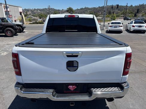 Used 2020 RAM 1500 Laramie AWD/4WD image 8