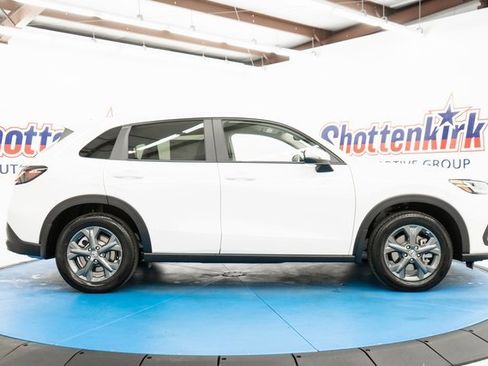 New 2026 Honda HR-V LX image 11