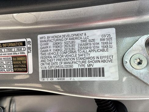 Used 2025 Acura RDX w/ Technology Package image 27