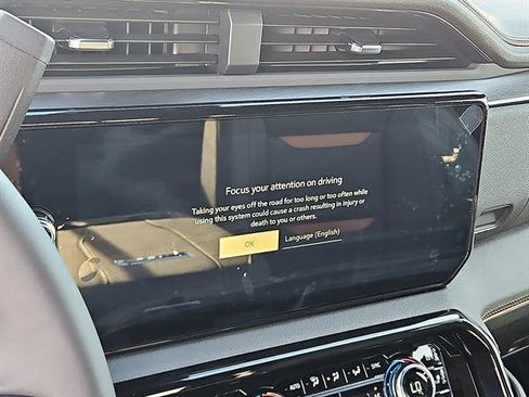 New 2026 GMC Sierra 2500 AT4 w/ AT4 Premium Plus Package image 17