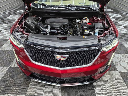 Used 2022 Cadillac XT6 Sport w/ Platinum Package AWD/4WD image 45