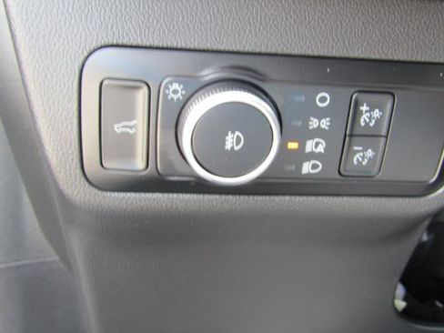 Used 2024 Ford Escape ST-Line Elite w/ Premium Technology Package AWD/4WD image 17