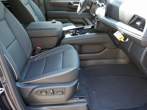 New 2025 Chevrolet Tahoe Premier image 21