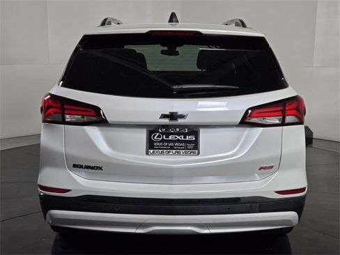 Used 2022 Chevrolet Equinox RS w/ RS Leather Package image 5