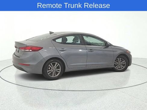 Used 2018 Hyundai Elantra SEL FWD image 6
