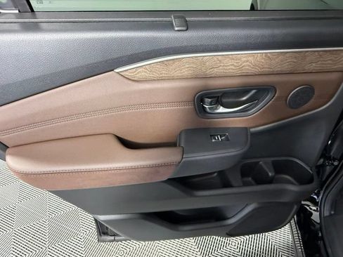Used 2026 Honda Pilot Elite image 34