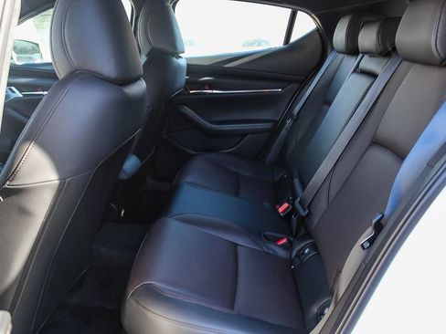 New 2026 MAZDA MAZDA3 Hatchback w/Premium Plus Pkg image 20