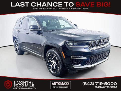Used 2022 Jeep Grand Cherokee Summit AWD/4WD image 1