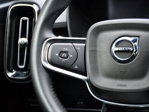 Used 2023 Volvo C40 P8 Recharge Ultimate w/ Protection Package Premier AWD/4WD image 24