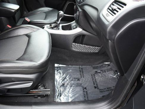 Used 2019 Jeep Compass Latitude w/ Popular Equipment Group image 25