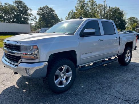 Used 2016 Chevrolet Silverado 1500 LT w/ All Star Edition AWD/4WD image 19