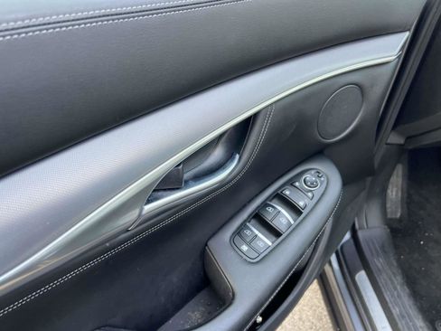 Used 2023 INFINITI QX55 Luxe w/ Cargo Package image 16