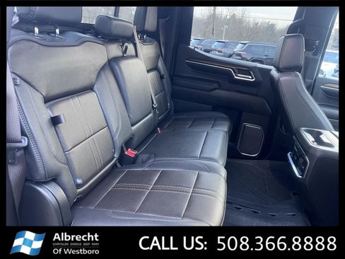Used 2023 Chevrolet Silverado 1500 High Country w/ High Country Premium Package image 17