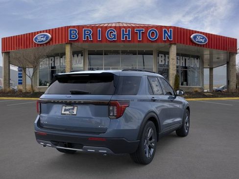 Used 2026 Ford Explorer Active w/ Active Comfort Package AWD/4WD image 8