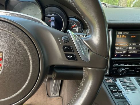 Used 2015 Porsche Panamera 4S image 24
