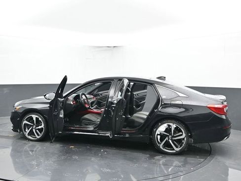 Used 2019 Honda Accord Sport image 50