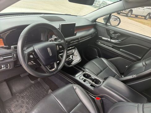 Used 2022 Lincoln Corsair Reserve w/ Elements Package image 13