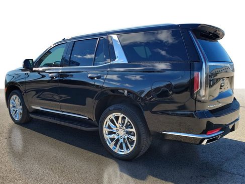 Used 2023 Cadillac Escalade Premium Luxury w/ LPO, Radiant Package image 3