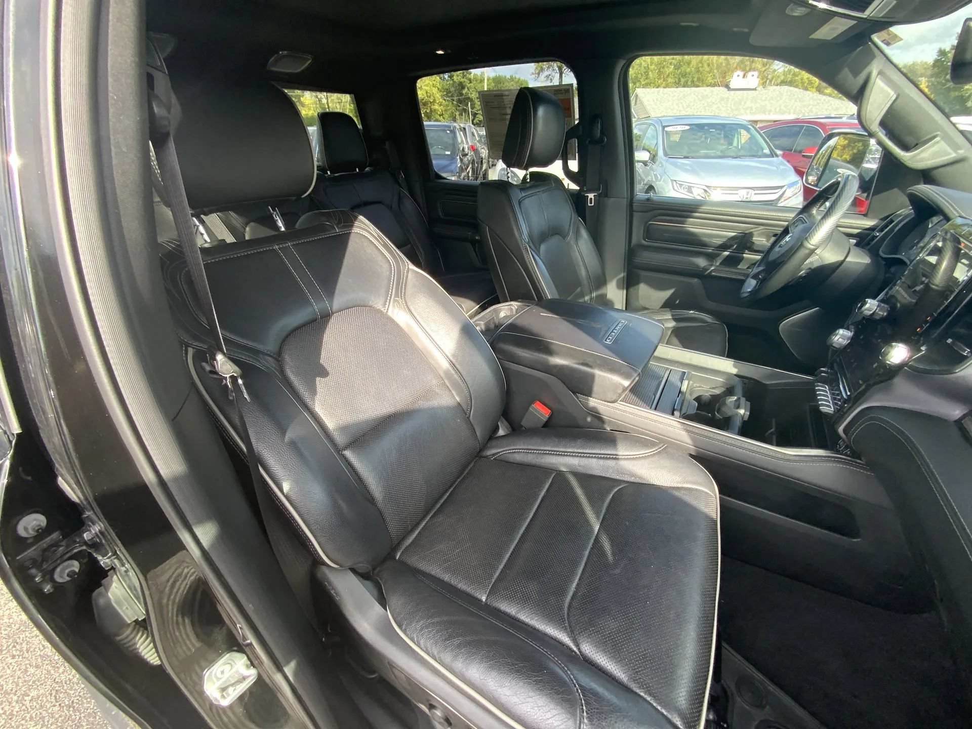Used 2019 RAM 1500 Limited AWD/4WD image 24