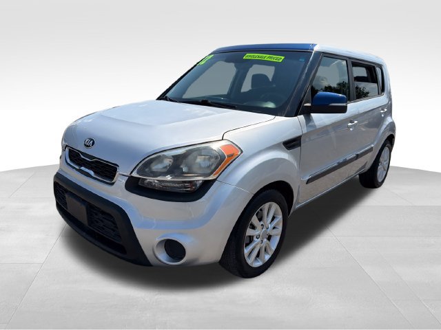 Used 2012 Kia Soul + w/ Audio Pkg FWD image 3