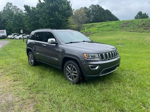 Used 2020 Jeep Grand Cherokee Limited AWD/4WD image 6