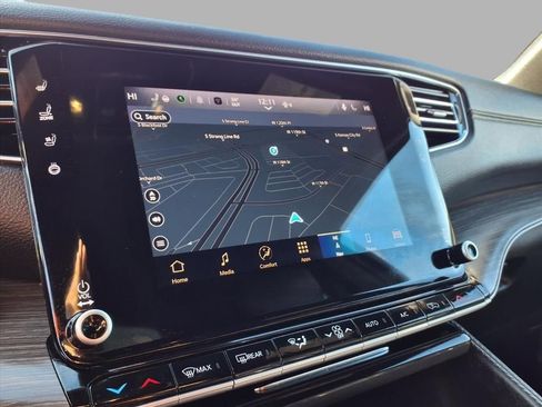 Used 2024 Jeep Wagoneer L Series II w/ Flexible Seating Group image 7