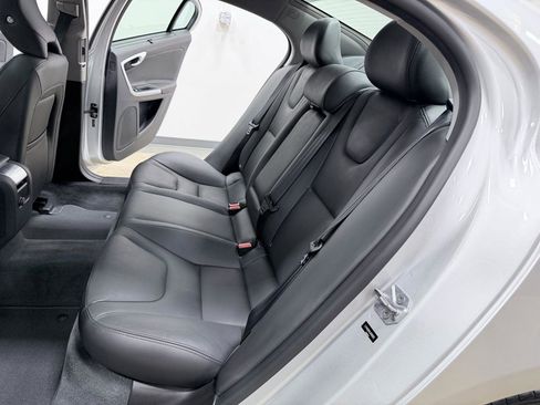 Used 2018 Volvo S60 T5 Inscription FWD image 27