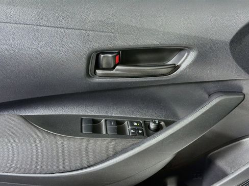 Used 2026 Toyota Corolla LE FWD image 15