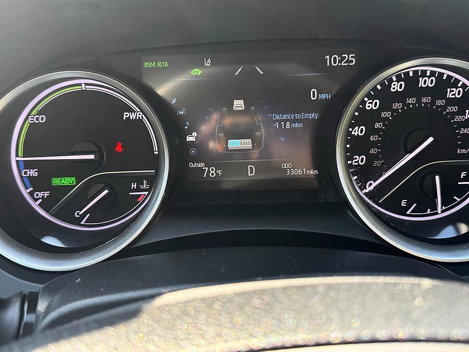 Certified 2023 Toyota Camry XLE w/ Navigation Package FWD image 13