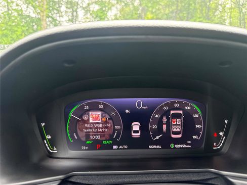 Used 2023 Honda Accord Touring image 16