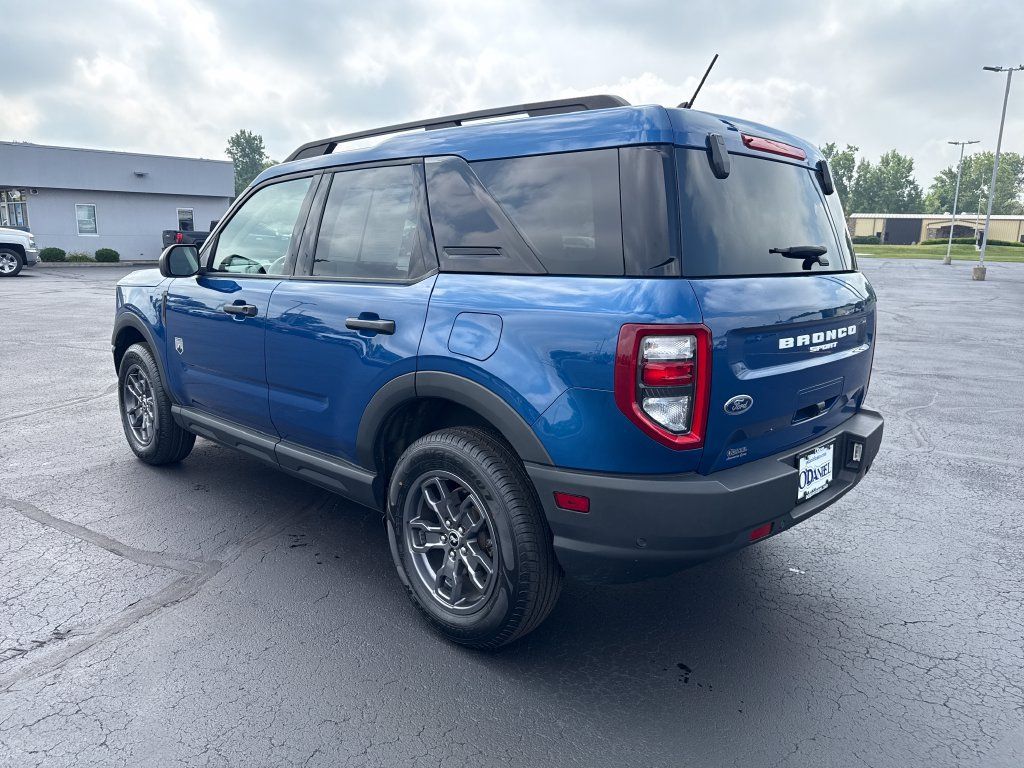 Used 2023 Ford Bronco Sport Big Bend w/ Convenience Package AWD/4WD image 2