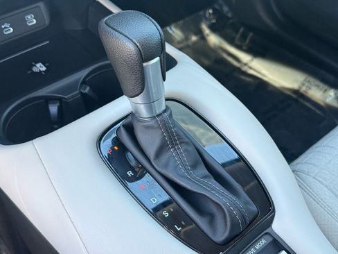 New 2026 Honda HR-V LX image 23