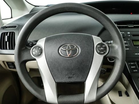 Used 2010 Toyota Prius Two image 8