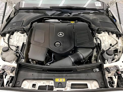Used 2023 Mercedes-Benz C 300 Sedan image 9