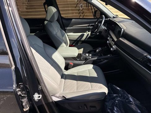 Used 2024 Kia Telluride EX X-Line image 9