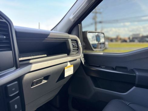 Used 2024 Ford F150 XL w/ Equipment Group 103A High RWD image 19