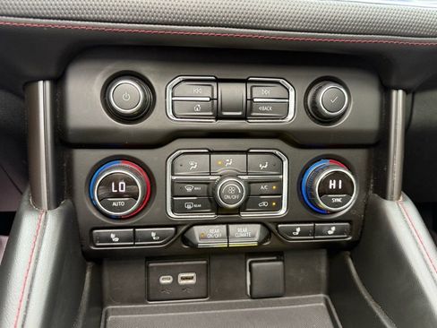 Used 2023 Chevrolet Tahoe RST image 20