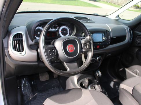 Used 2017 FIAT 500L Pop image 15