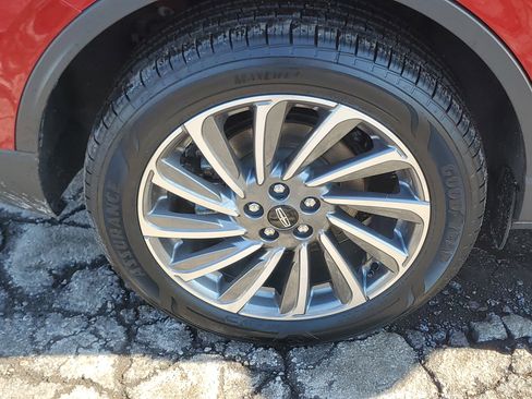 Certified 2023 Lincoln Corsair Reserve w/ Equipment Group 201A image 7