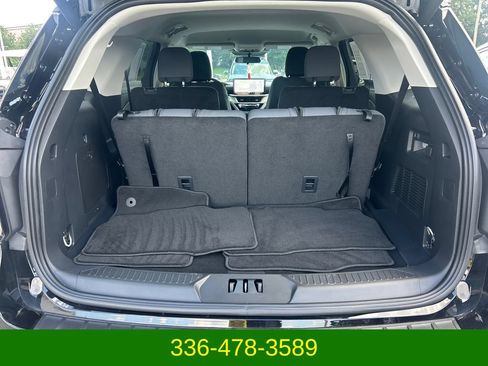 Used 2026 Ford Explorer Active RWD image 30