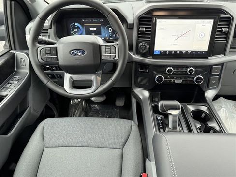New 2025 Ford F150 Lightning XLT image 12