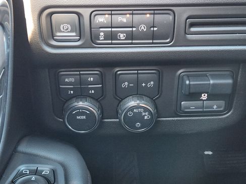 Certified 2023 Chevrolet Tahoe RST w/ Luxury Package image 23