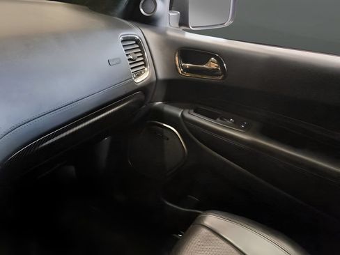 Used 2020 Dodge Durango R/T w/ Technology Group AWD/4WD image 23