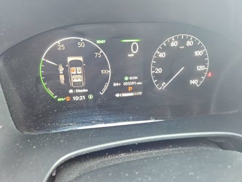 Used 2023 Honda CR-V Sport Touring image 3