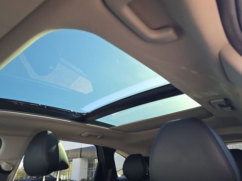 Used 2022 Hyundai Tucson Limited w/ Cargo Package image 10