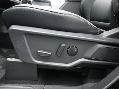 New 2026 Ford Bronco Outer Banks image 9